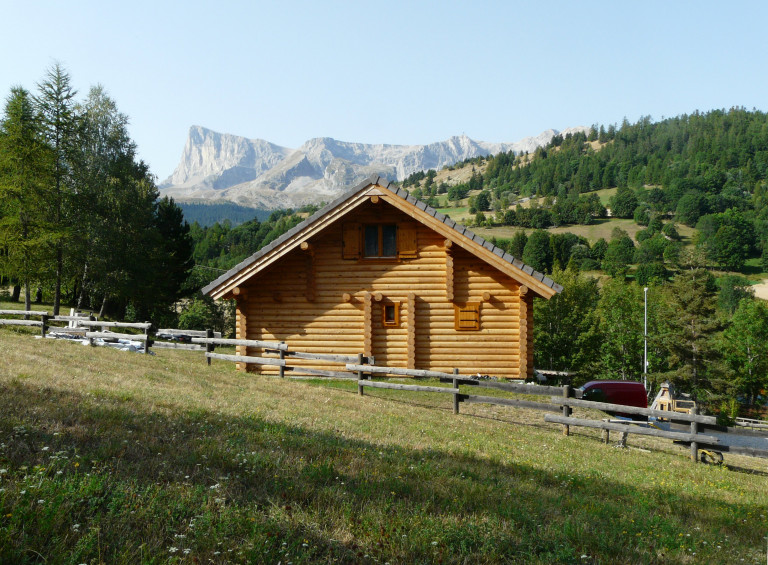 Log_House_France_Leauthier_5.jpg