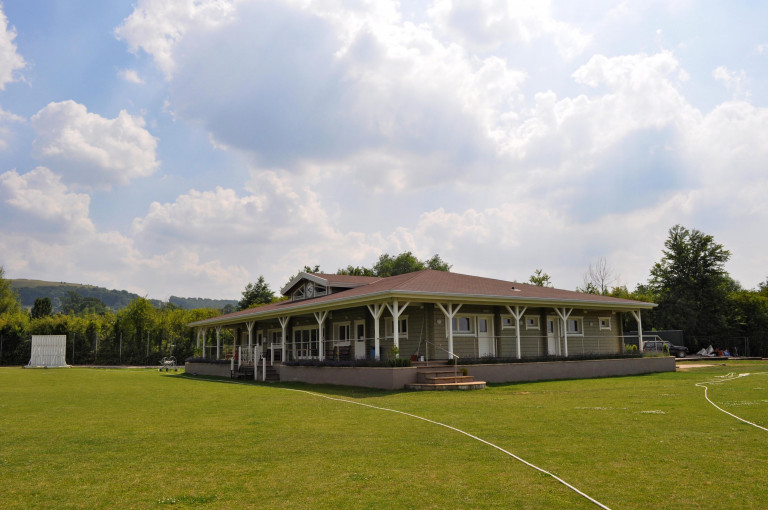 Log Cricket Club England 5